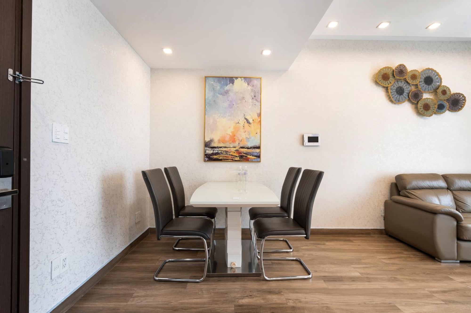 Double E Saigon Apartment Хошимін Екстер'єр фото